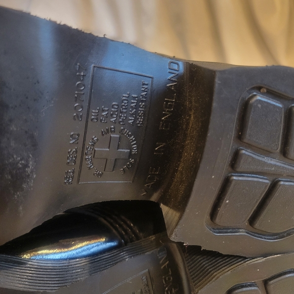 RARE authentic 90s vintage Dr Martens 20 eyelet knee patent leather boots 3/5 - Picture 3 of 16